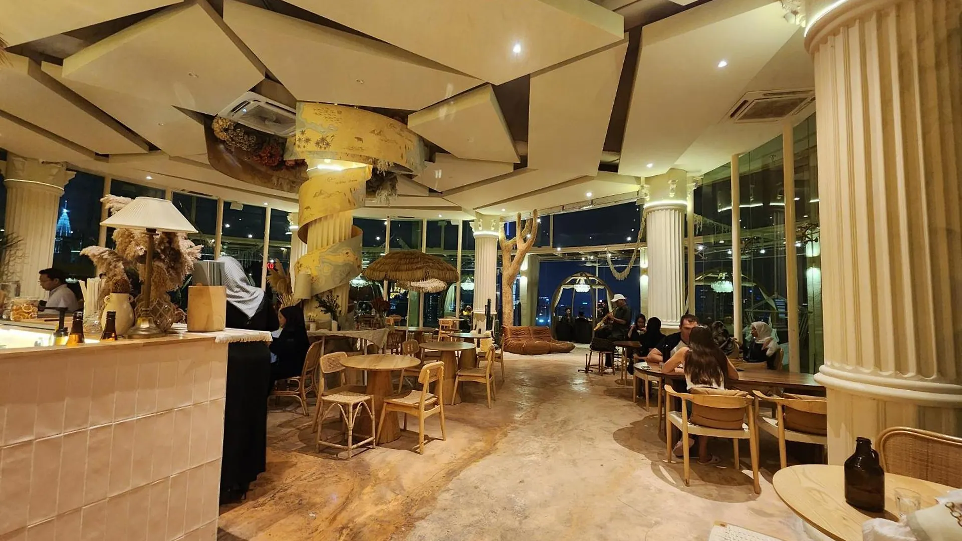Regalia Comfort Suites Klcc Skypool Kuala Lumpur Malesia